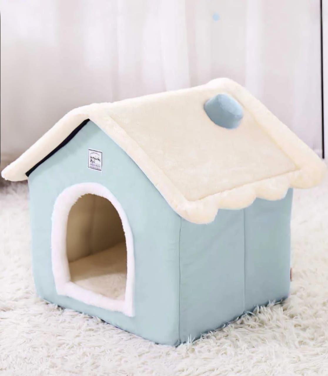 Warm Closed Dog Kennel House for Pets